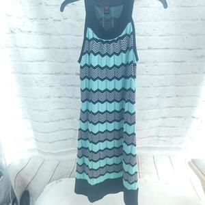 Wrapper Black Mint Chevron A-line Slevveless Size 6 Dress